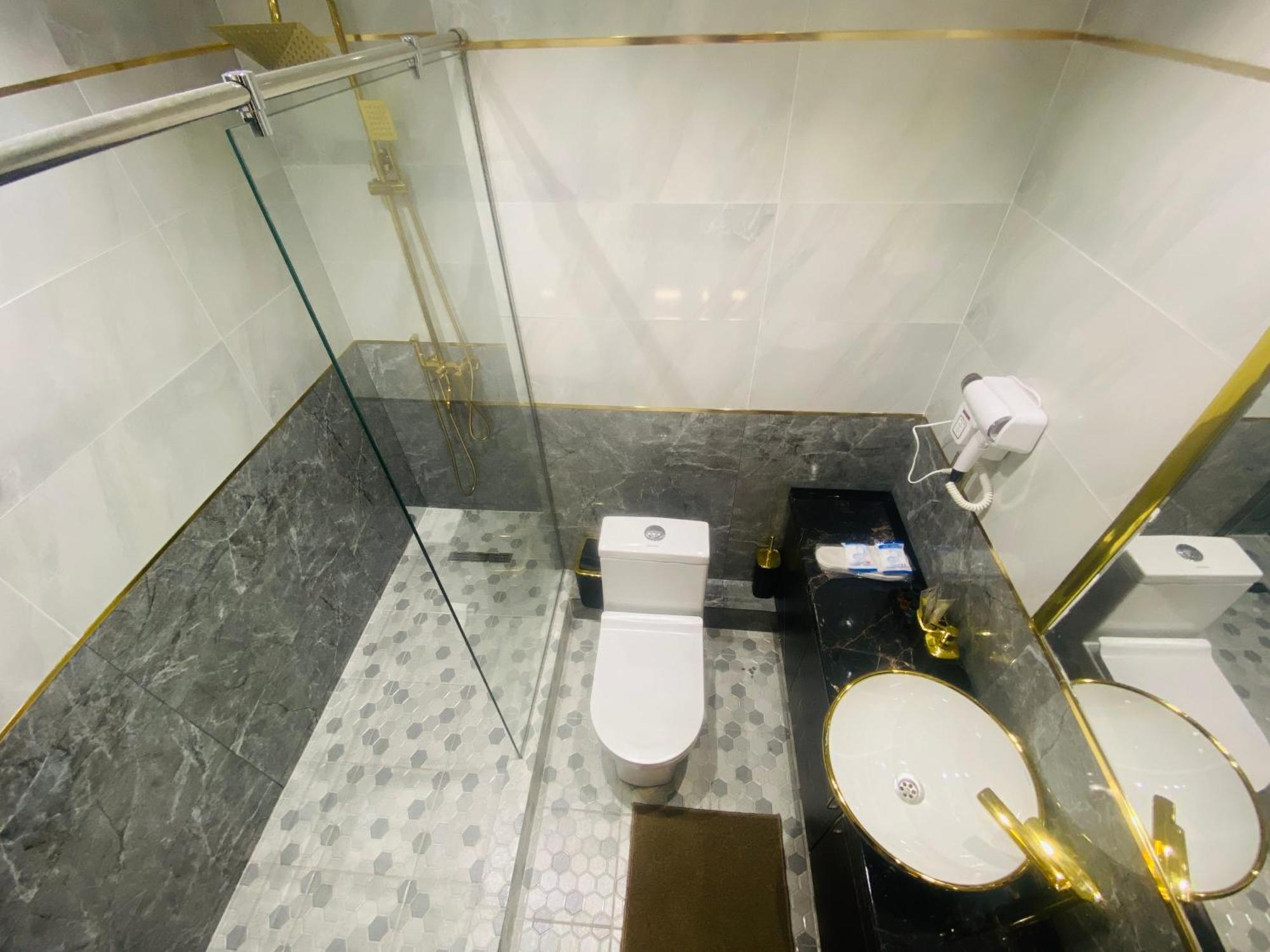 Baland Hotel Dushanbe Ngoại thất bức ảnh