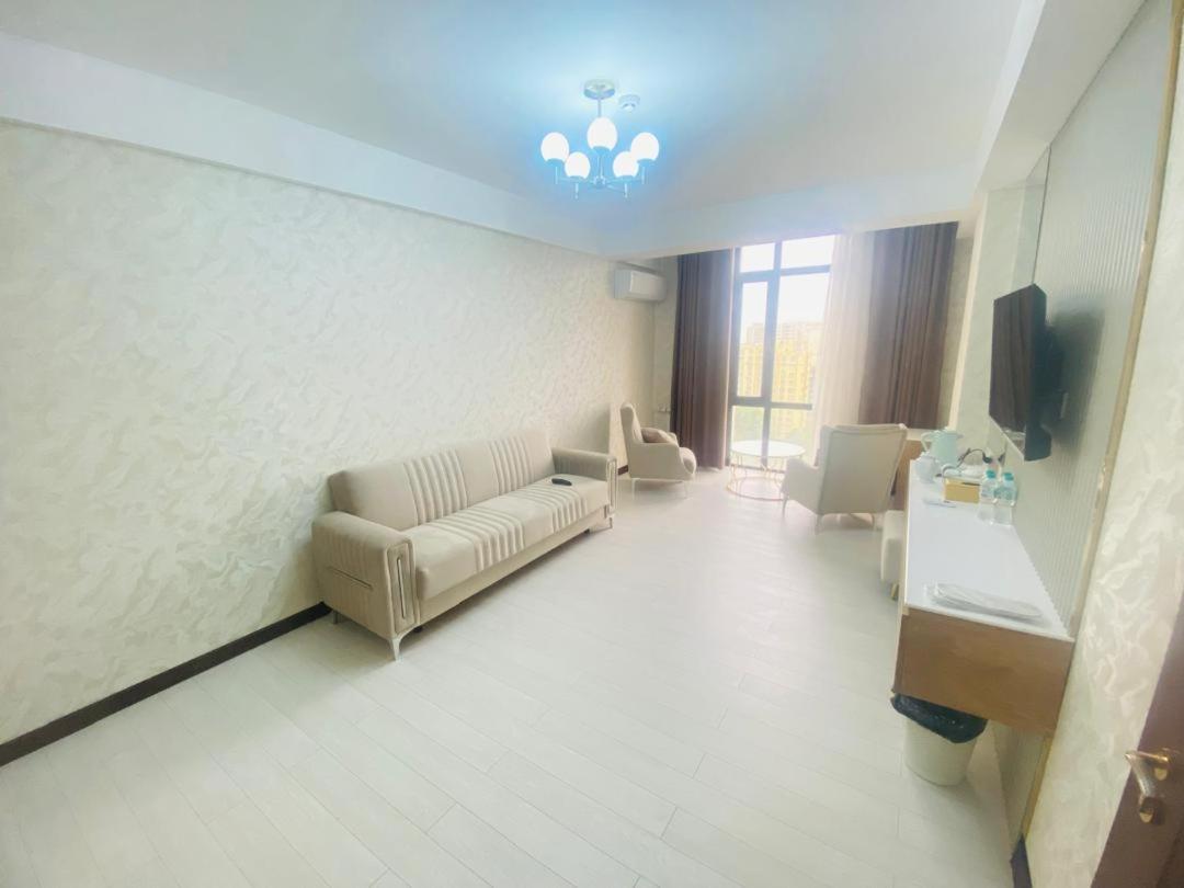 Baland Hotel Dushanbe Ngoại thất bức ảnh